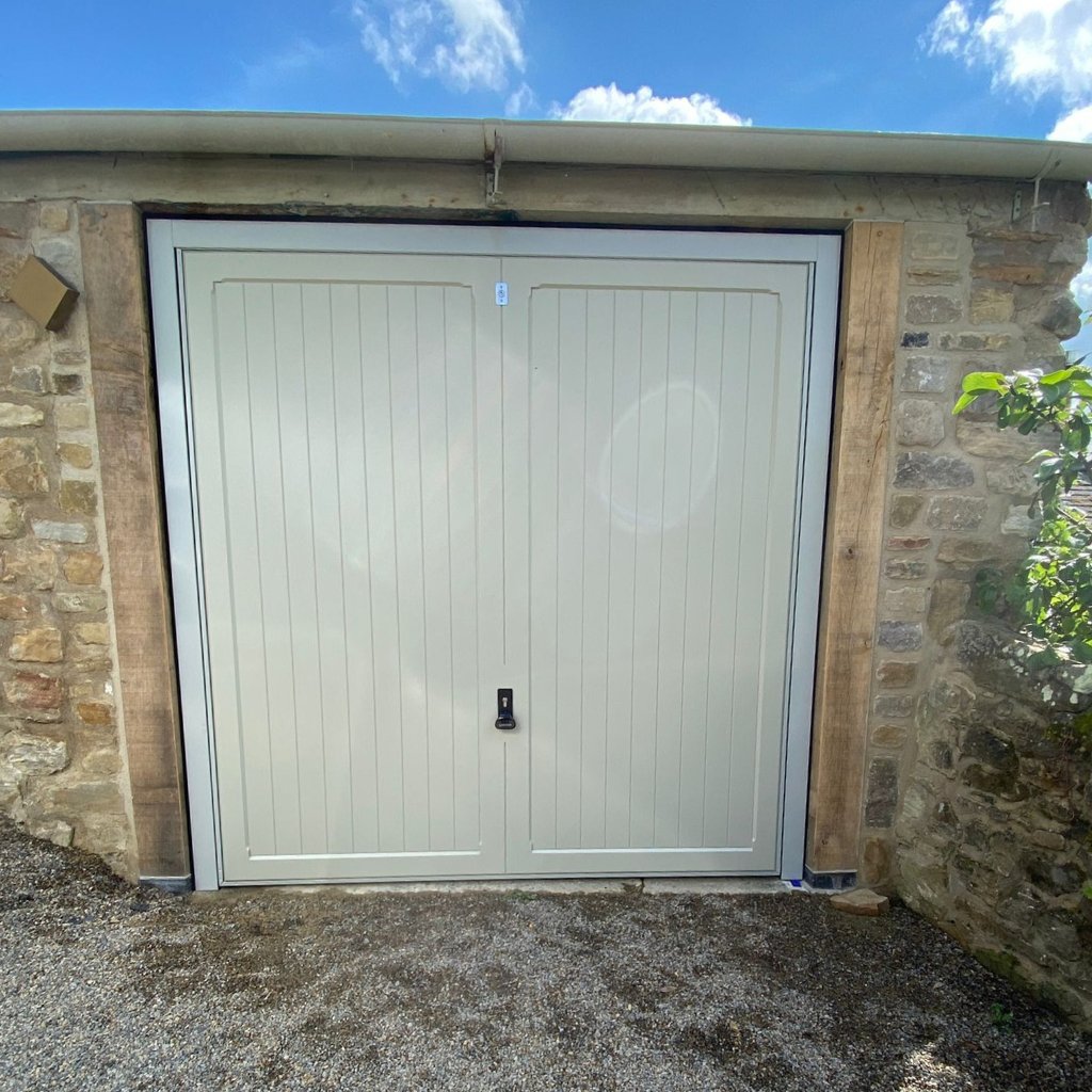 garage doors in ripon